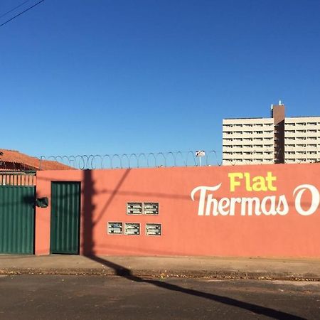 Flat Thermas Olimpia - 300 Metros Do Thermas Dos Laranjais מראה חיצוני תמונה